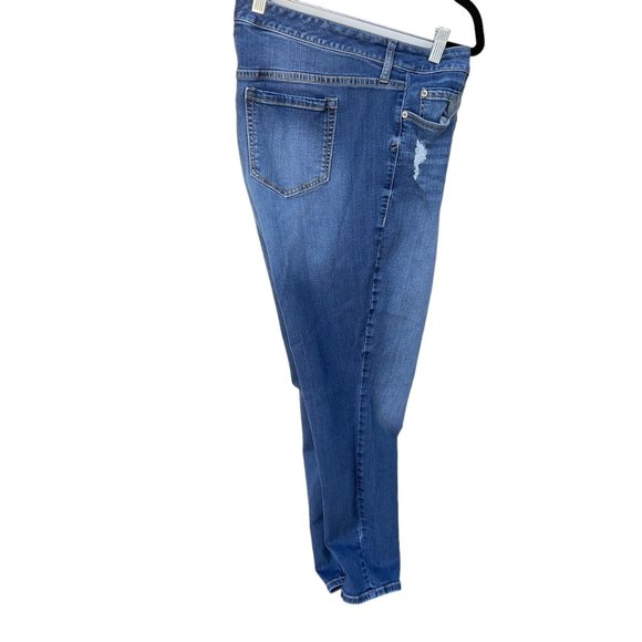 Torrid Premium Woman's Distressed Denim Blue Jeans Size 20R High Rise Curvy - Picture 7 of 16